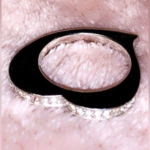925 Thumb Heart Shape Ring with Swarovski Crystals